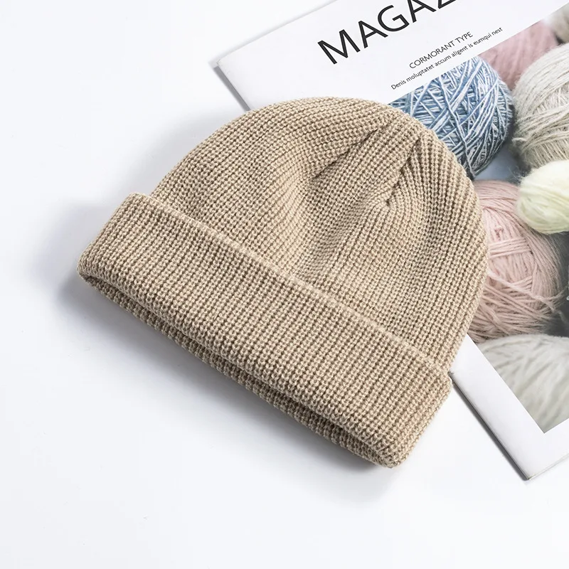 HKS0001custom logo Winter Embroider Unisex Cheap Knitted Solid Color Warm Woman Men Cap Blank Acrylic Hat Beanie