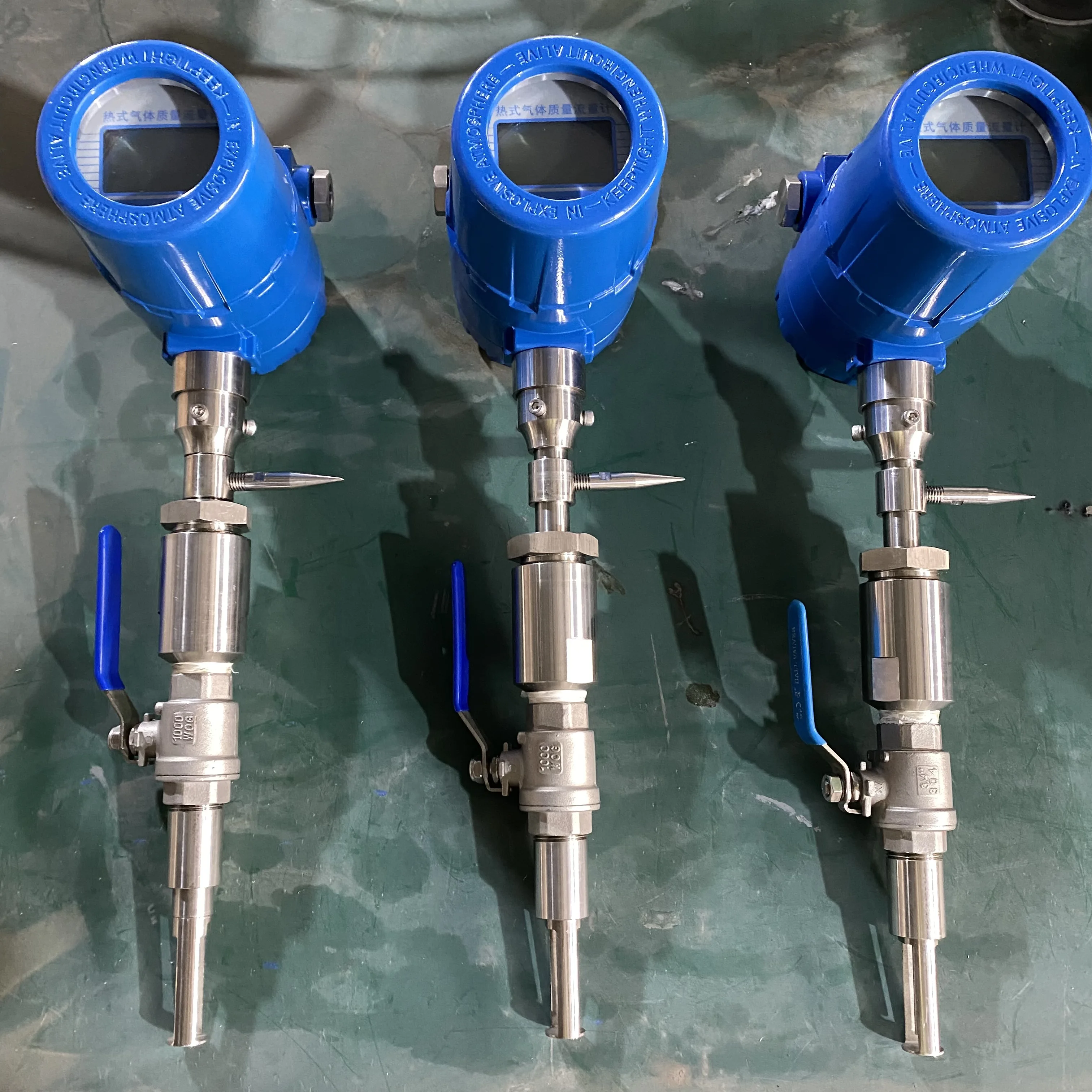Insertion Type Digital Air Flowmeter Medidor De Flujo Dn200 Dn300 N2 CO2 O2 Steam Thermal Gas Mass Flow Meter With Pulse Output