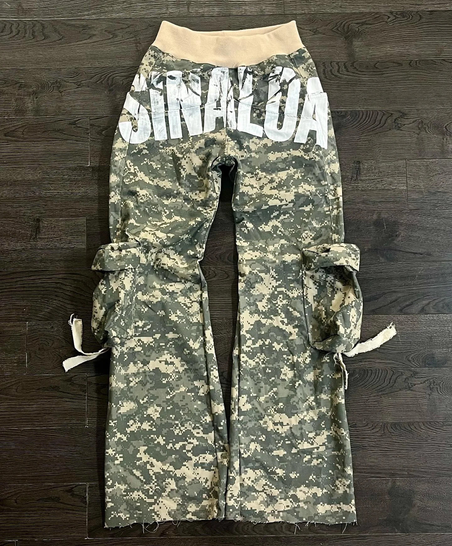 Custom Wholesale Streetwear High Waist Loose Oversized Baggy Camo Camouflage Sweatpants Flared Sweat Trackpants Cargo Pant Men gallery 7