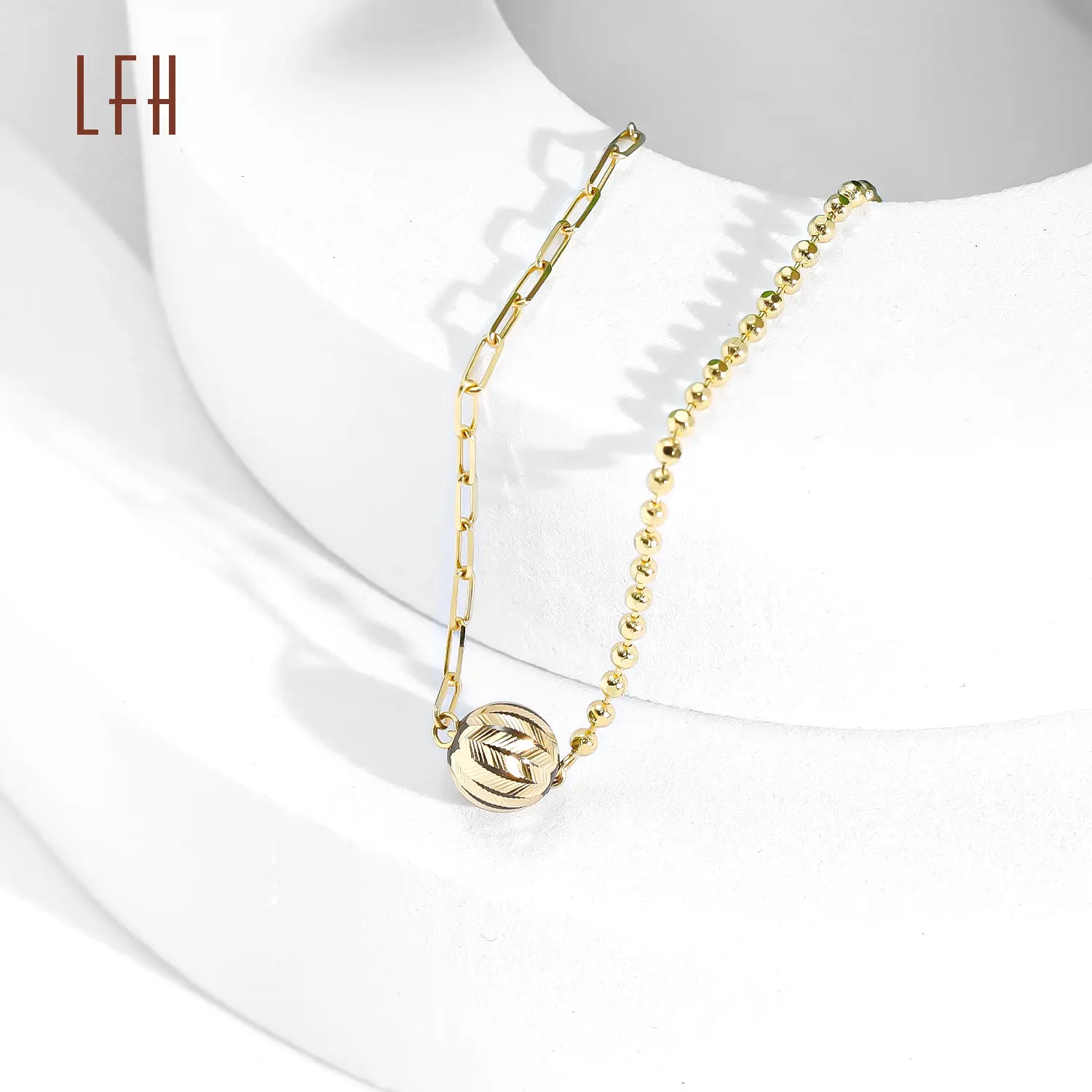Shop Our Factory Au750 Gold 18k Pendant Necklaces for Women