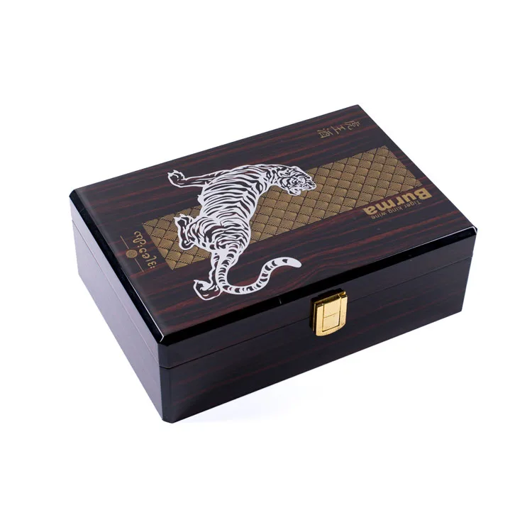 wooden wine box