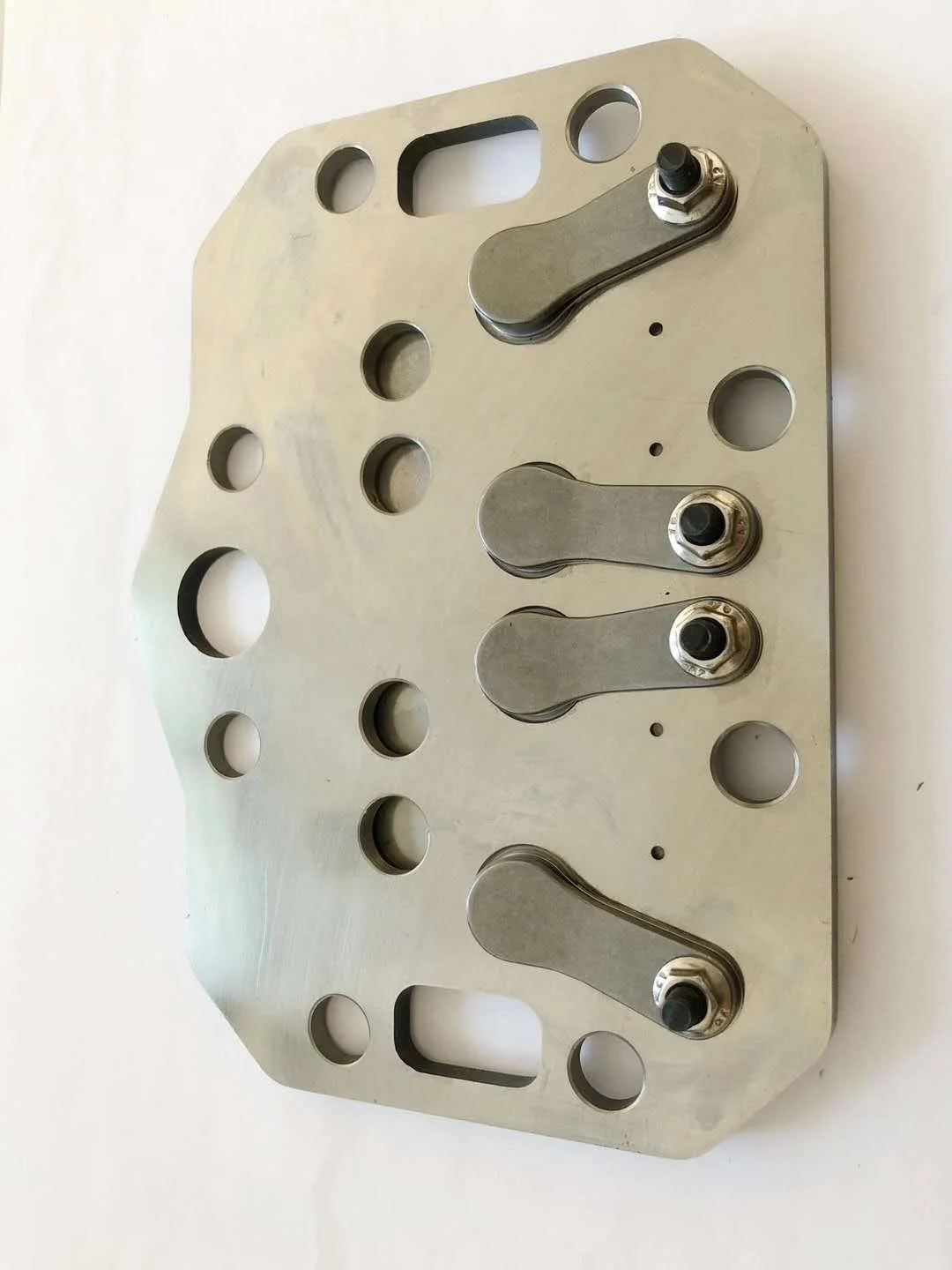 Refrigeration Compressor Monitoring Valve Plate for Bitzer Carrier Bock Type Compressor