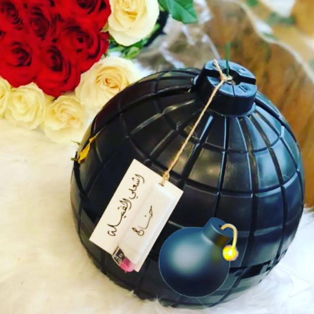 Игрушки для вечеринок, взрывные коробки с сюрпризом, подарки бомбом и поделки из черного пластика, Лидер продаж в саудовской аравии