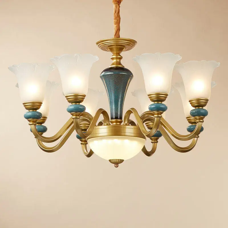 Europäischer Vintage-Kronleuchter mit mehreren Leuchtenköpfen aus Keramik und Glas im industriellen Stil – LED-Kronleuchter mit 3000 K warmem Licht und modern-minimalistischem Design für das Wohnzimmer