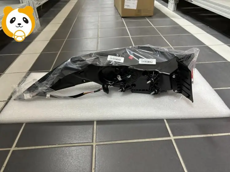 Right Combination Rear Lamp Assembly for BYD Qin PLUS EV Qin PLUS DMI Qin PLUS Glory Edition
