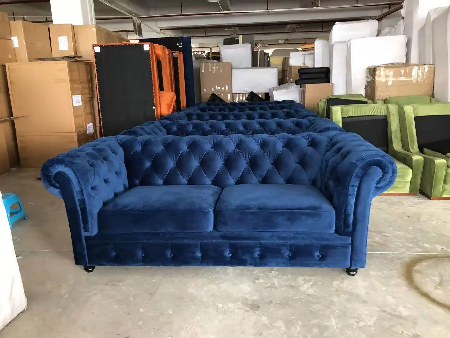 Самый популярный новый дизайн, набор стеганных диванов в Европе