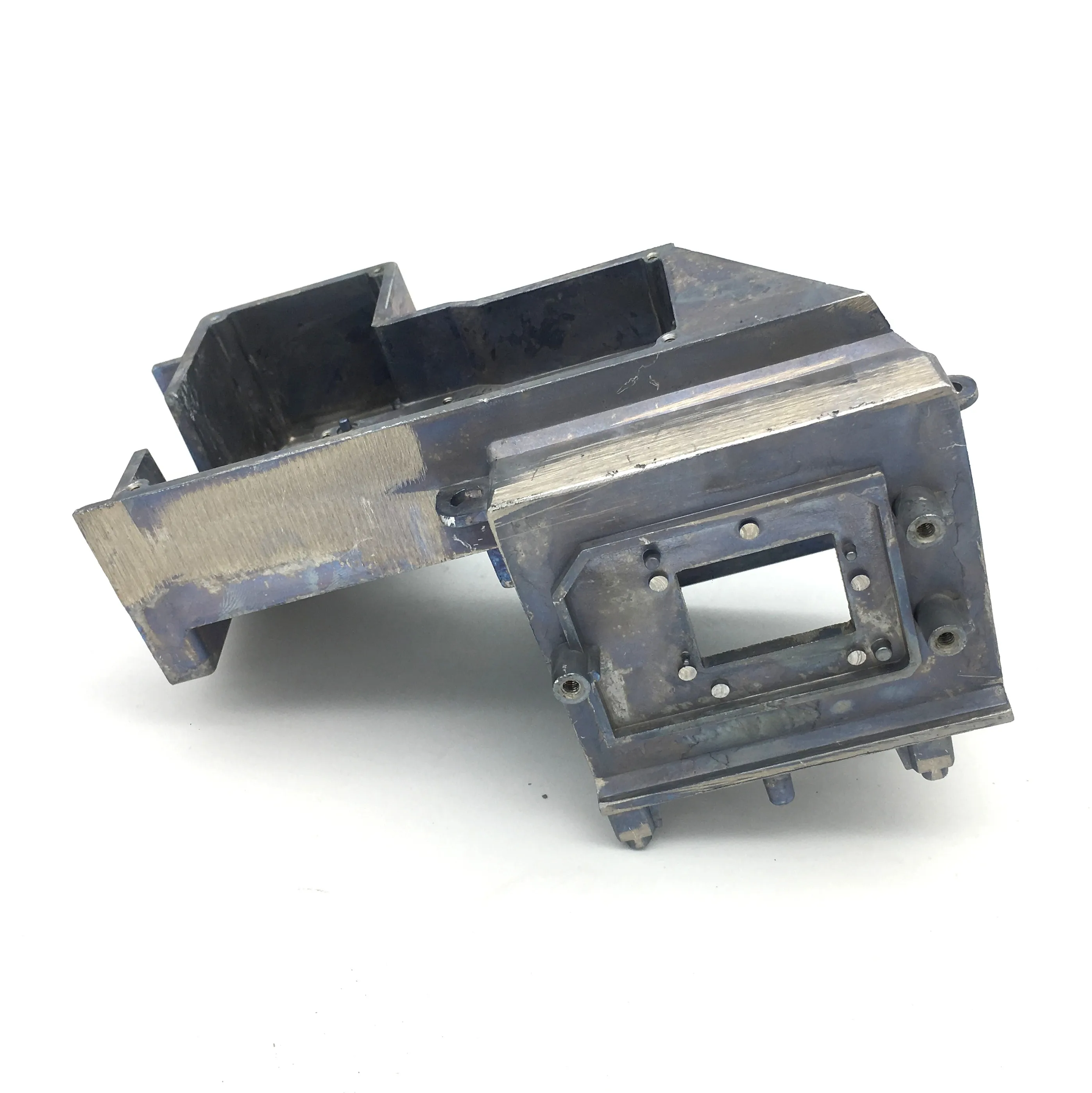 Custom Four-Axis CNC Machining Auto Parts CNC Die-Casting Aluminum Alloy Hardware Polishing Mold Processing Casting Services