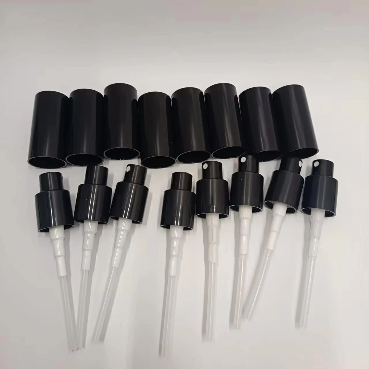 Aluminum Perfume Pump Sprayer Atomizer 18/410 18/415 20/410 Glass Bottle Cap Pilfer-Proof Screw Cap Featuring Plastic Iron