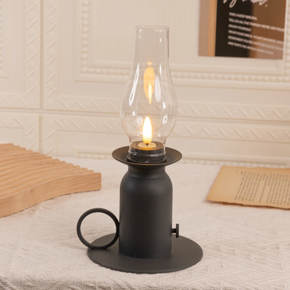 Plastic high-end kerosene candle light flameless LED candle retro small table lamp holiday decoration home decoration light