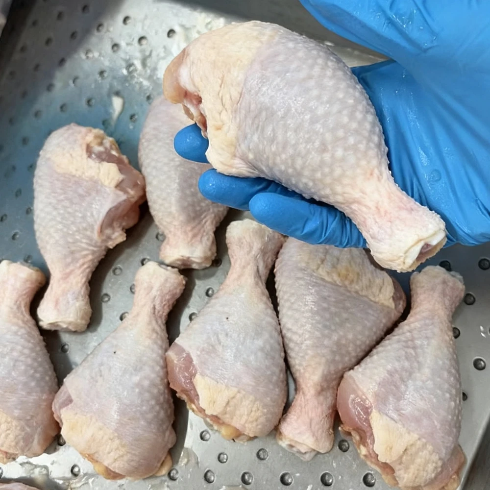 Pui întreg înaltă calitate, congelat, curățat și halal, preț competitiv pentru vânzare în vrac, fără reziduuri viscerale