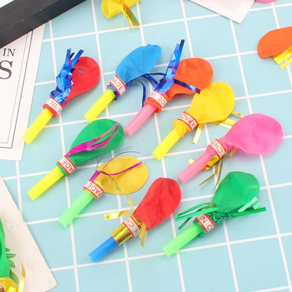 WH557 High Quality Inflatable Latex Kids Party Favor Decoration Balloon with Whistle Toys