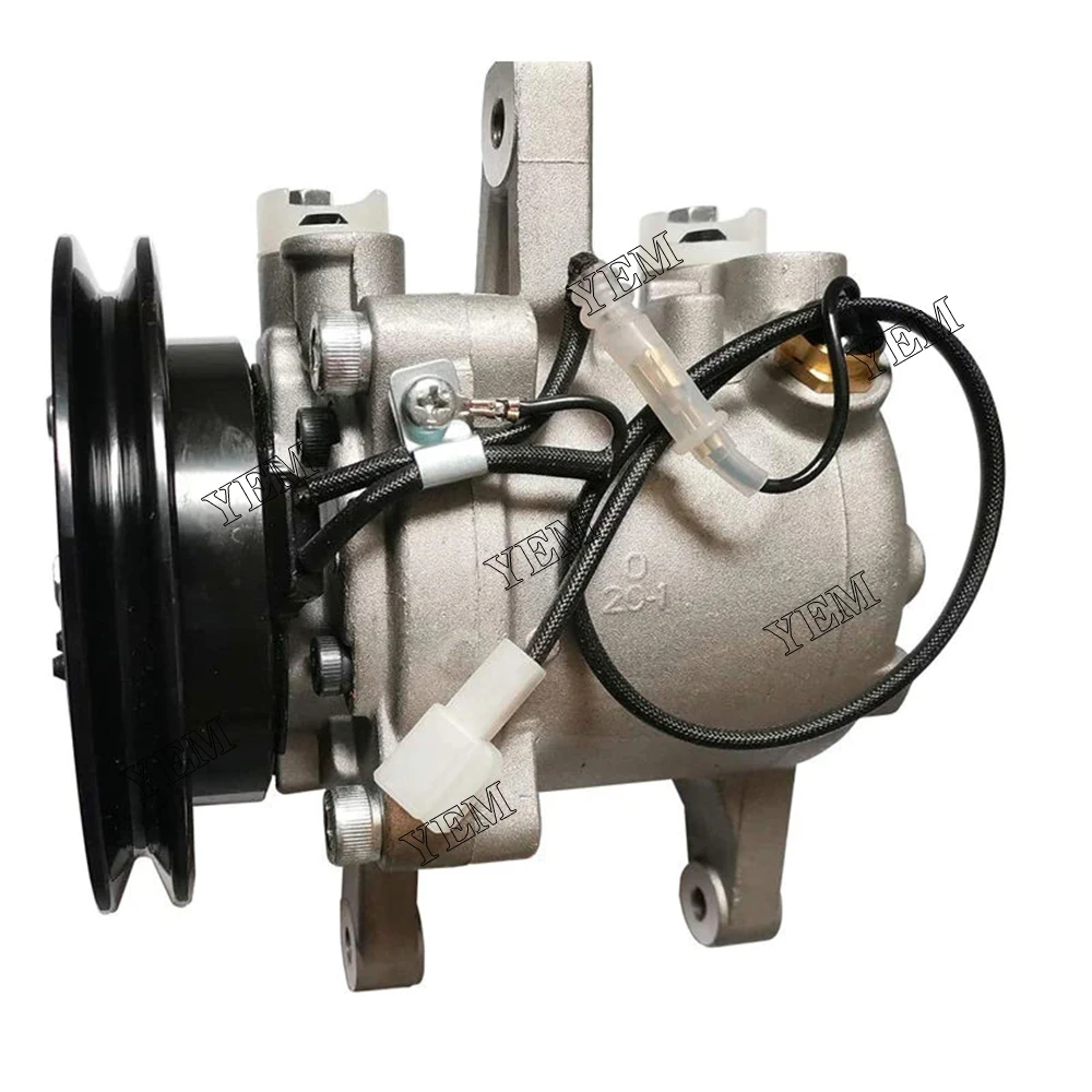 Excavator Accessories A/C Compressor 12V RD451-93900 3C581-50060 for Kubota U35-4 U55 KX040-4 KX080-4