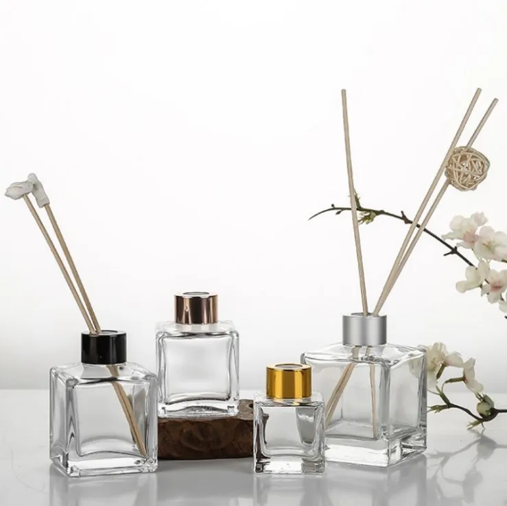 Square Glass Reed Diffuser Bottle 50ml to 200ml Sizes for Aromatherapy Essential Oil Diffusion Perfume Packing with Screw Cap