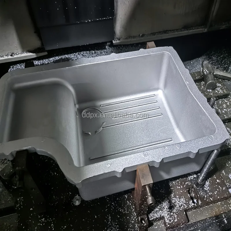 Dandong Pengxin's New for BMW Car Oil Sump Aluminum Gravity Casting Oil Pan factory