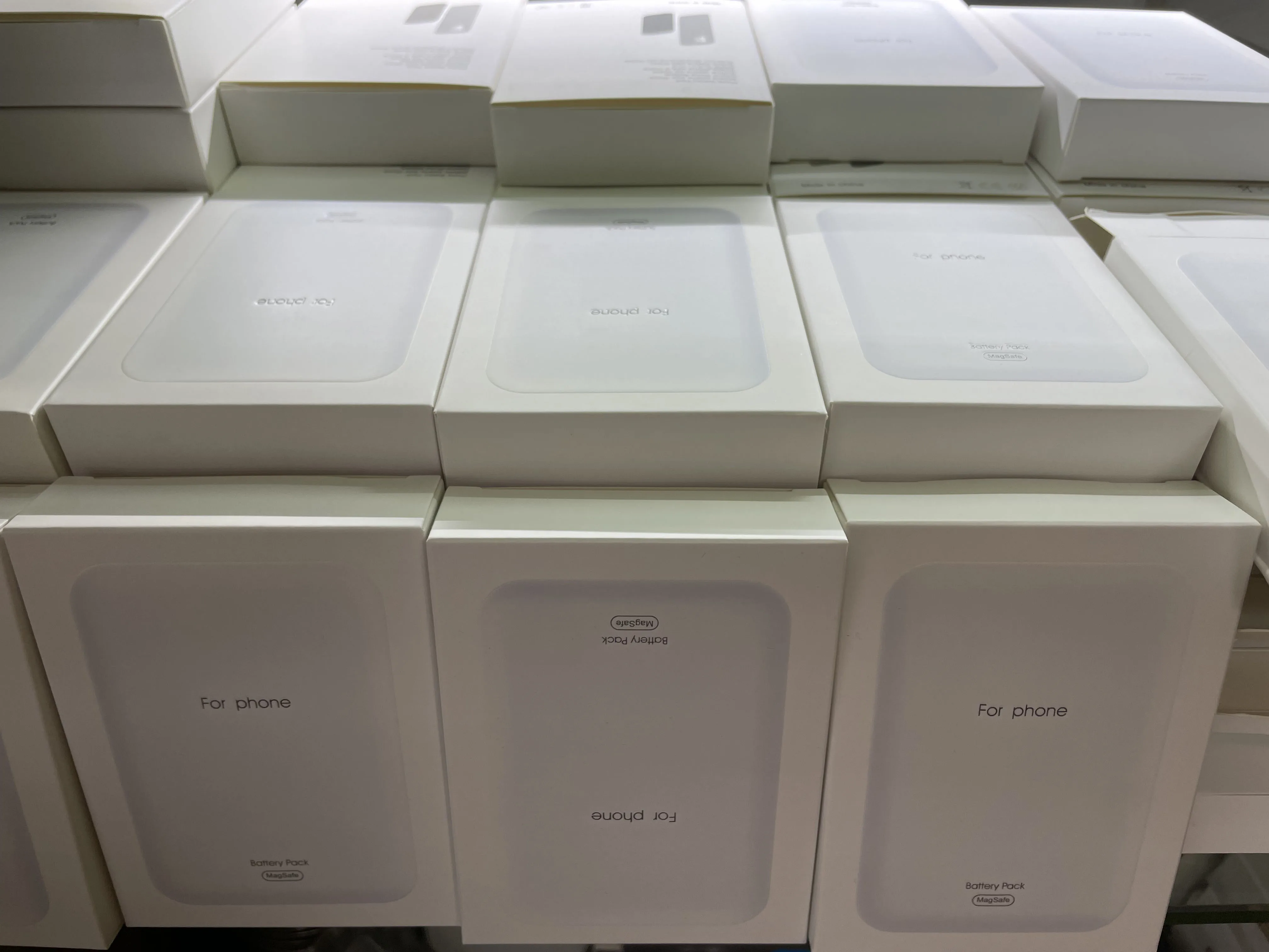 Original Factory Mag Safe Battery Pack For Iphone 12 High Quality Clone