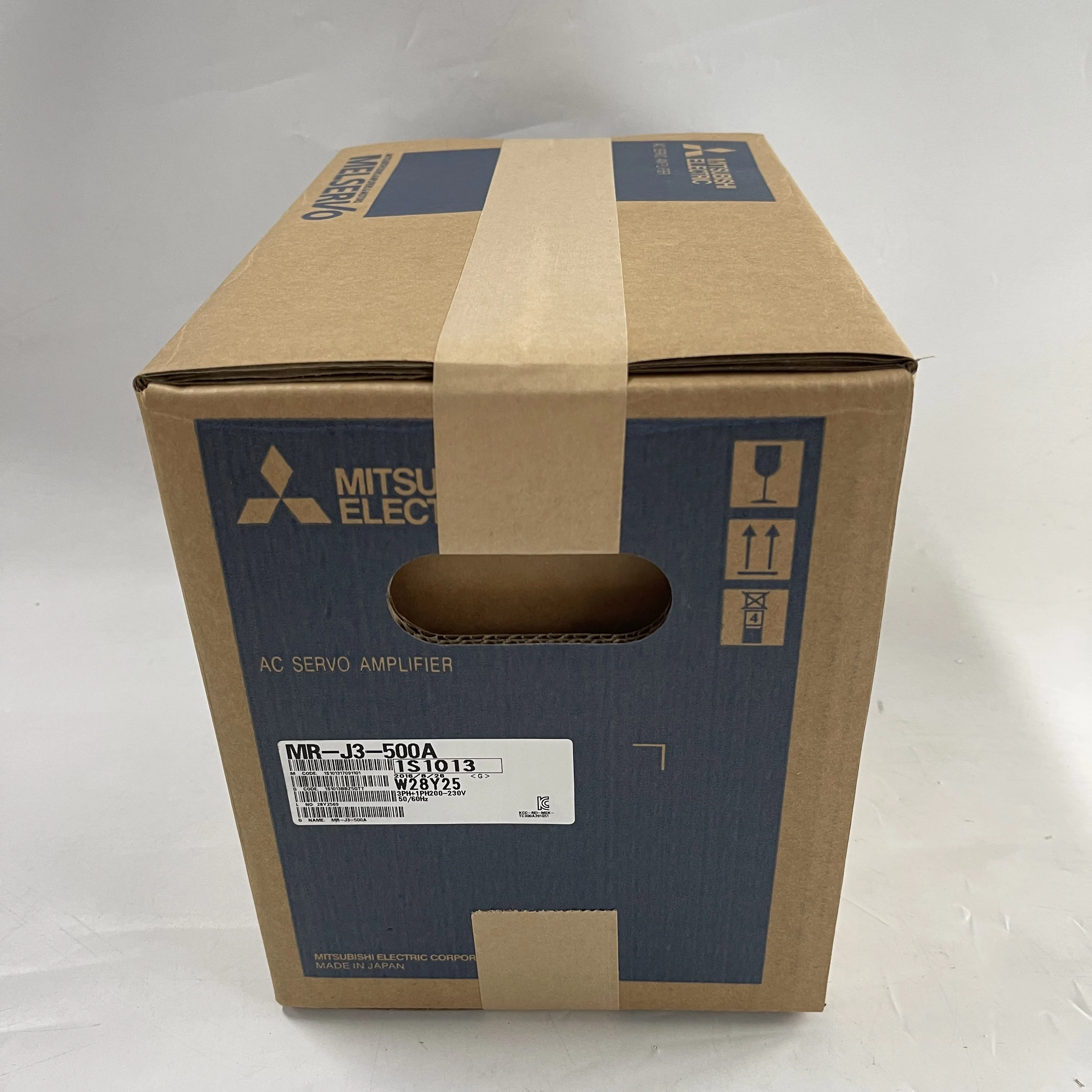 MITSUBISHI AC Servo Amplifier MR-J3-500A MITSUBISHI AC Servo Amplifier MR-J3-500A