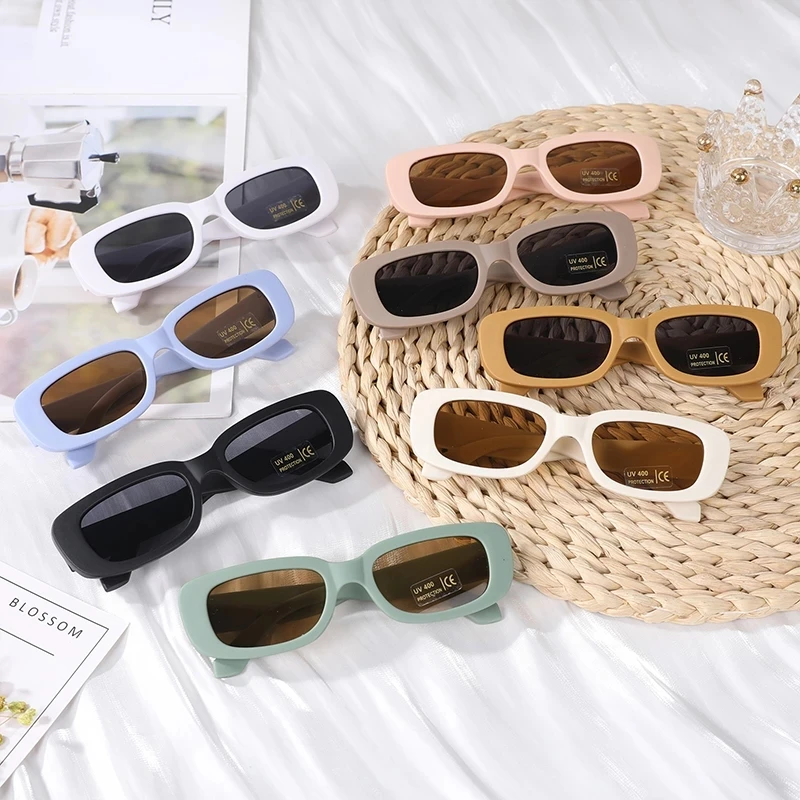 1pc Fashionable Square Frame Kids' Sunglasses, Perfect For Sun