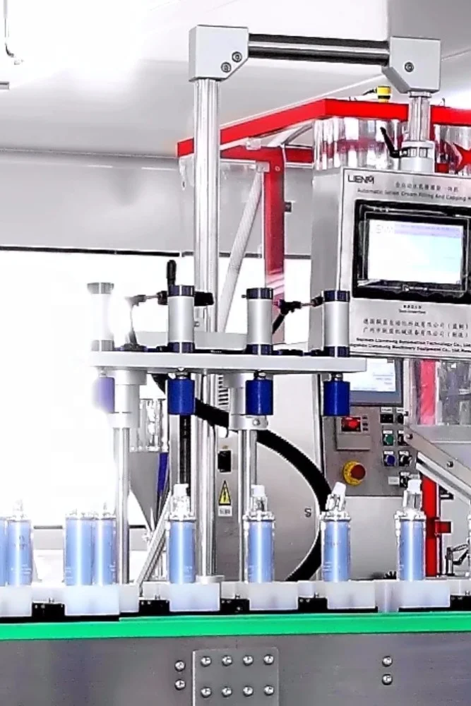 Высокое качество автоматическая бутылка косметический жидкий крем для лосьона разливочная укупорочная машина