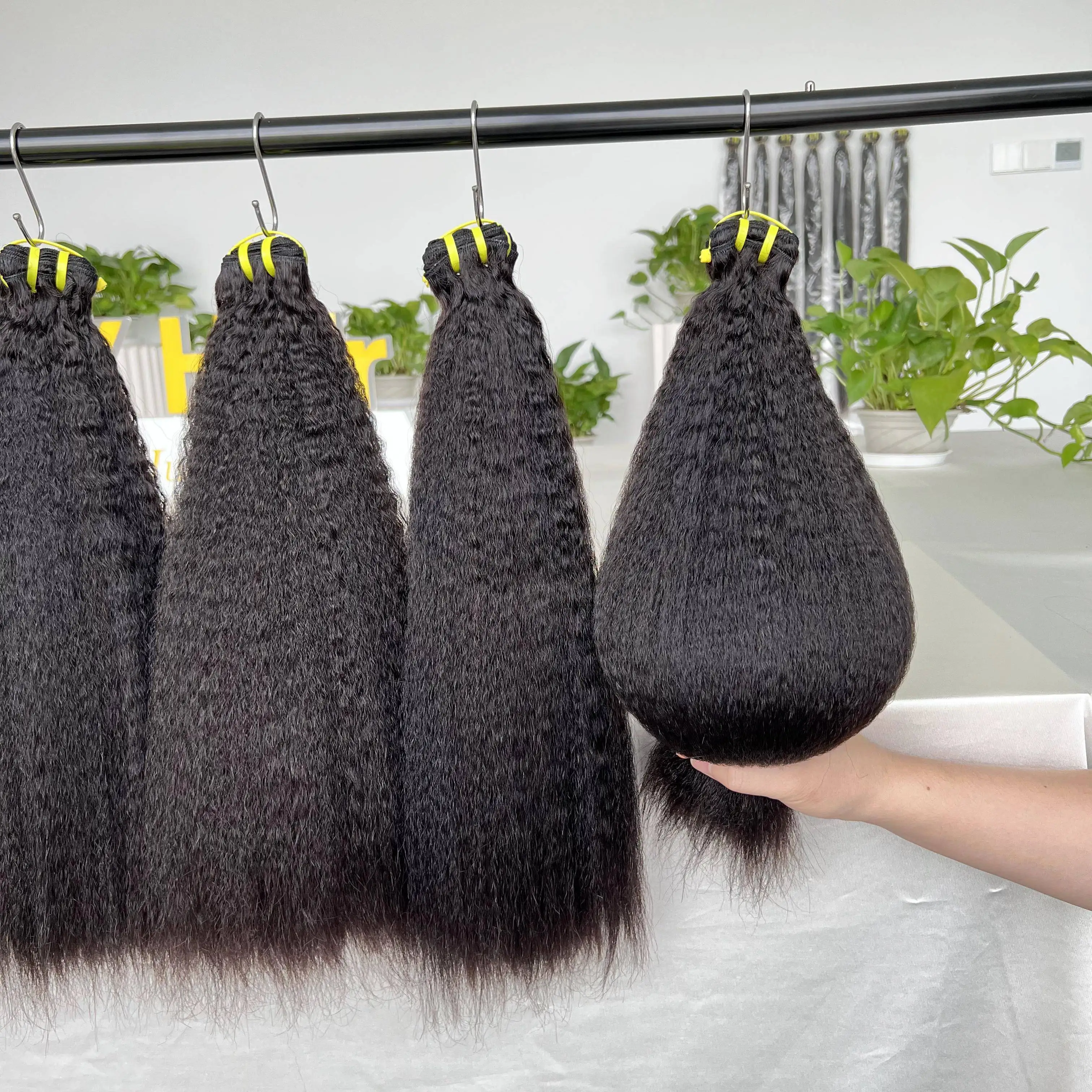 Raw Kinky Straight Yaki Hair Bundles Vendors Factory Wholesale Price