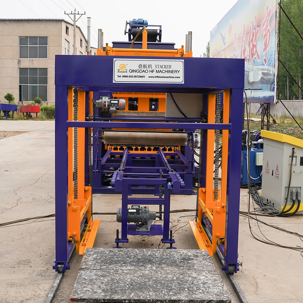 QT5-15 Interlocking Brick Machine Foam Concrete Blocks Maker With PLC Core Components & Engine Pump for Cement Raw Material