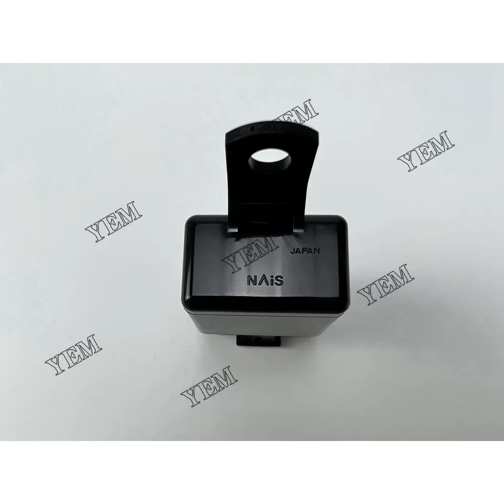 Good Quality V3300 Magnetic Switch 66446-55260 Fit for Kubota V3300 Engine. 6