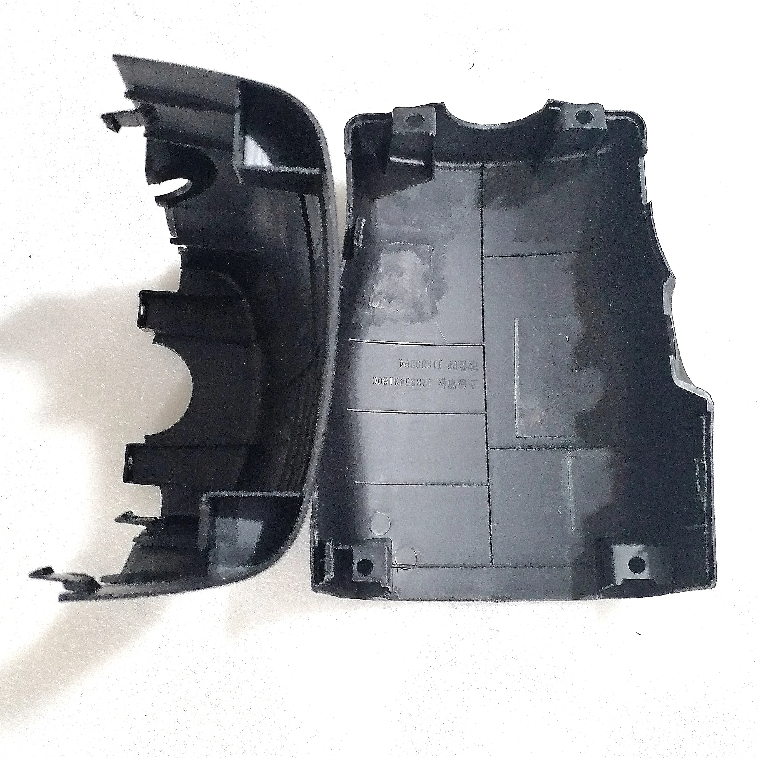 Original Newgate Forklift Spare parts Protection Cover (Electric Diesel) 12835431600 for Linde Forklift Parts details