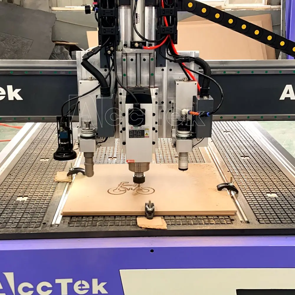 1325 Cnc Router Machine Using Oscillating Blade Vibrating Knife for PVC Foam Board Leather Cutting for Mold Advertising Industry