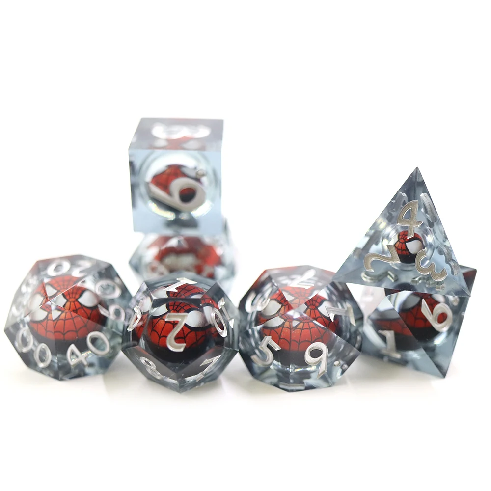 Conjunto de Jogo DND Yushun 7 Peças com Dados de Resina Vermelhos com Números Brancos e Tema Homem-Aranha