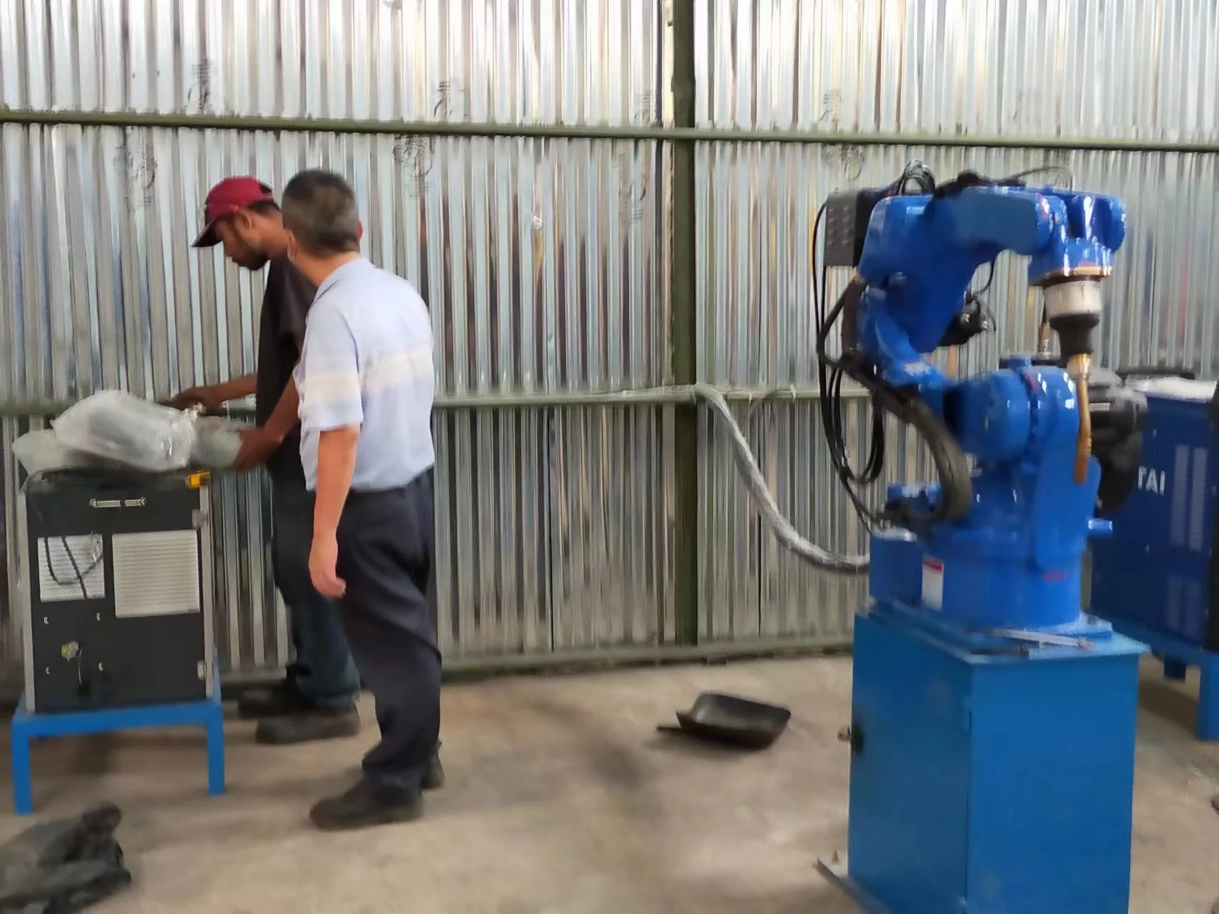 Automation Robot Welding Machine Stainless Steel Mig Tig Automation Welding 6 Axis Robot Arm Mechanical