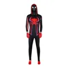 Spider-Man con capucha negra