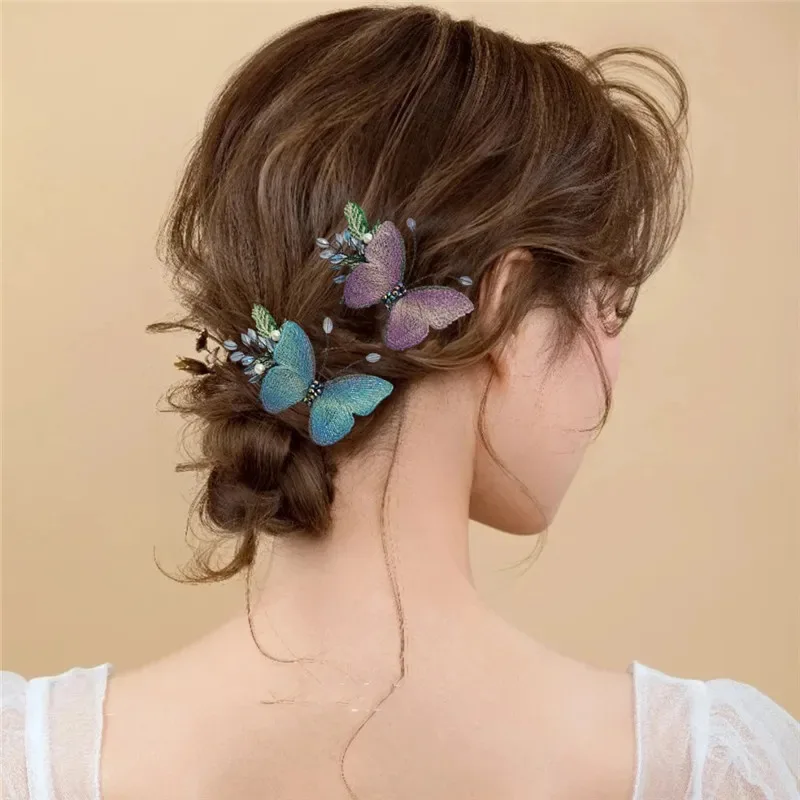 BDSHUNBF Hair Clip with Crystal Flower, Clover Hair Clips with Rhinestones,  Four-Leaf Hair Pin Duck Beak Clip, Crystal Stone Braided Hair Clips for  Women Girls Pack of 6 : Amazon.de: Beauty