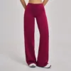 Pantalones acampanados rojos