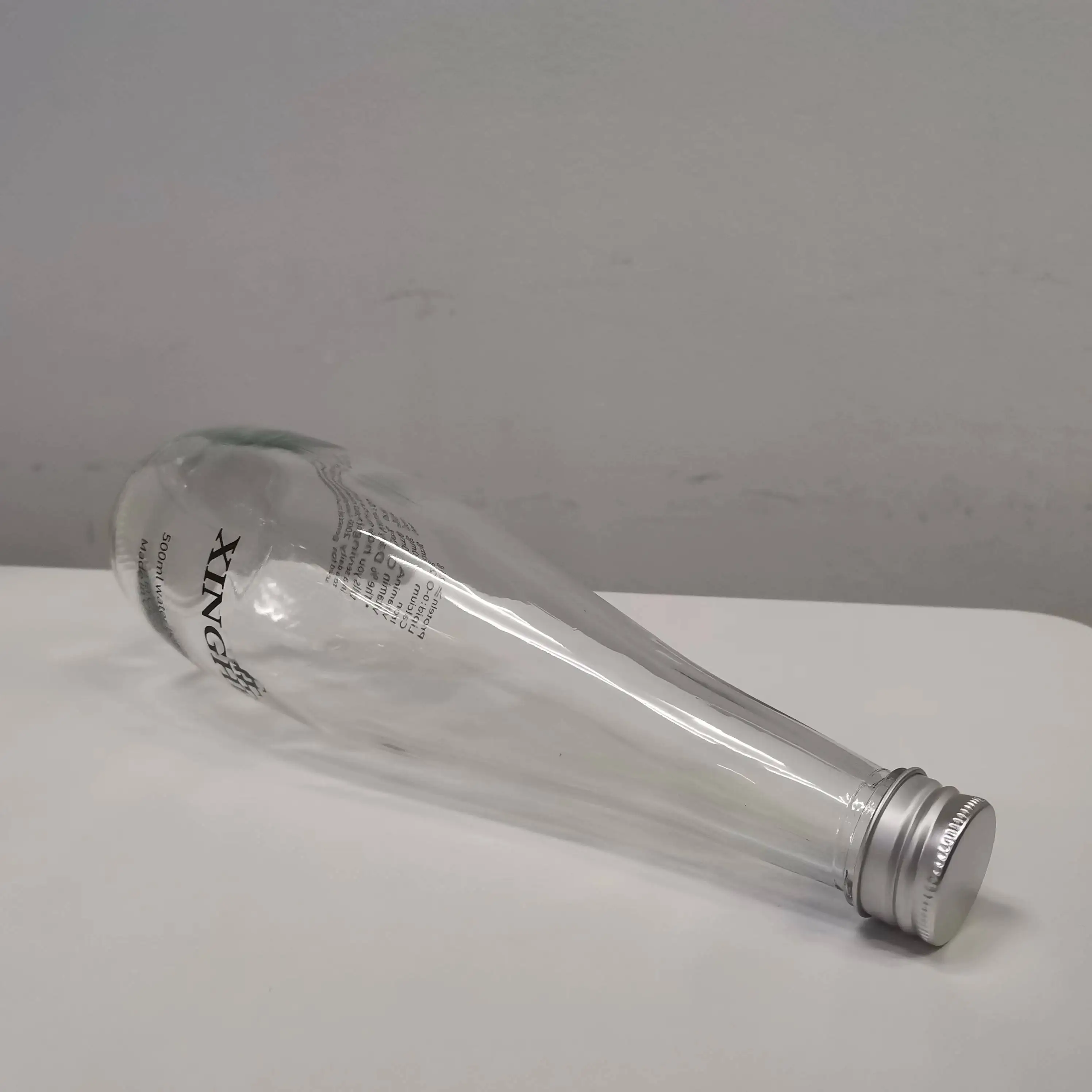 500ml Custom Logo Silk Print Glass Water Bottle Transparent Luxury Juice Mineral Water Glass Bottle
