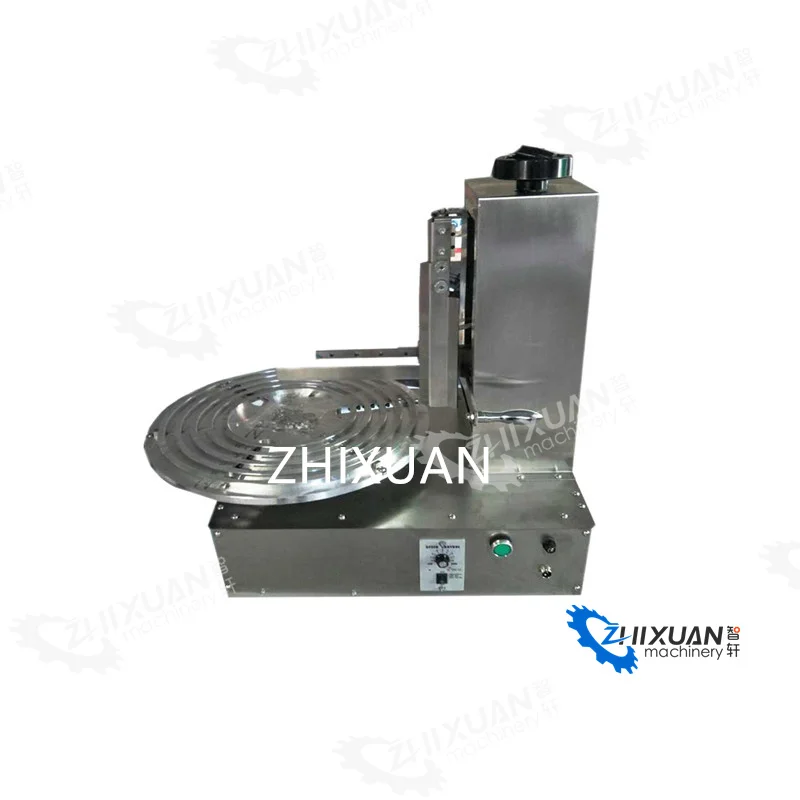 Небольшая модель автоматической машины для глазирования тортов от поставщика