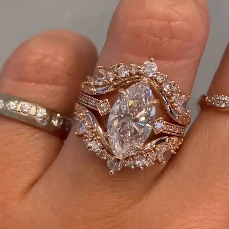 Fedi Nuziali / Anelli Di Fidanzamento Fedi Nuziali / Anelli - Foto 3