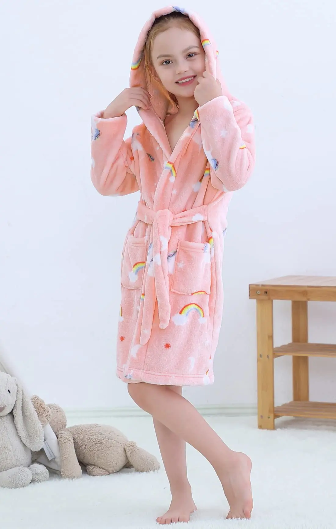 Wholesale Cartoon Character Girl hooded robe Warm Soft  Flannel Fleece Printed bathrobe Children bathrobe factory