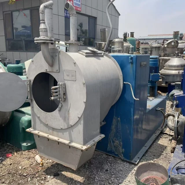 The pusher centrifuge is used for the separation of degreased oils in dairy products, etc