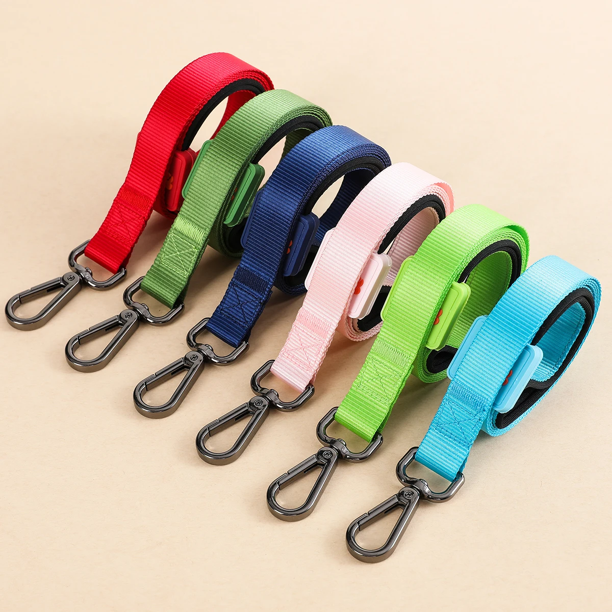 Luxury Multifunctional Nylon Dog Leash Set Adjustable Pet Anti-Explosion Collar Rivet Decoration Solid Polyester Sustainable