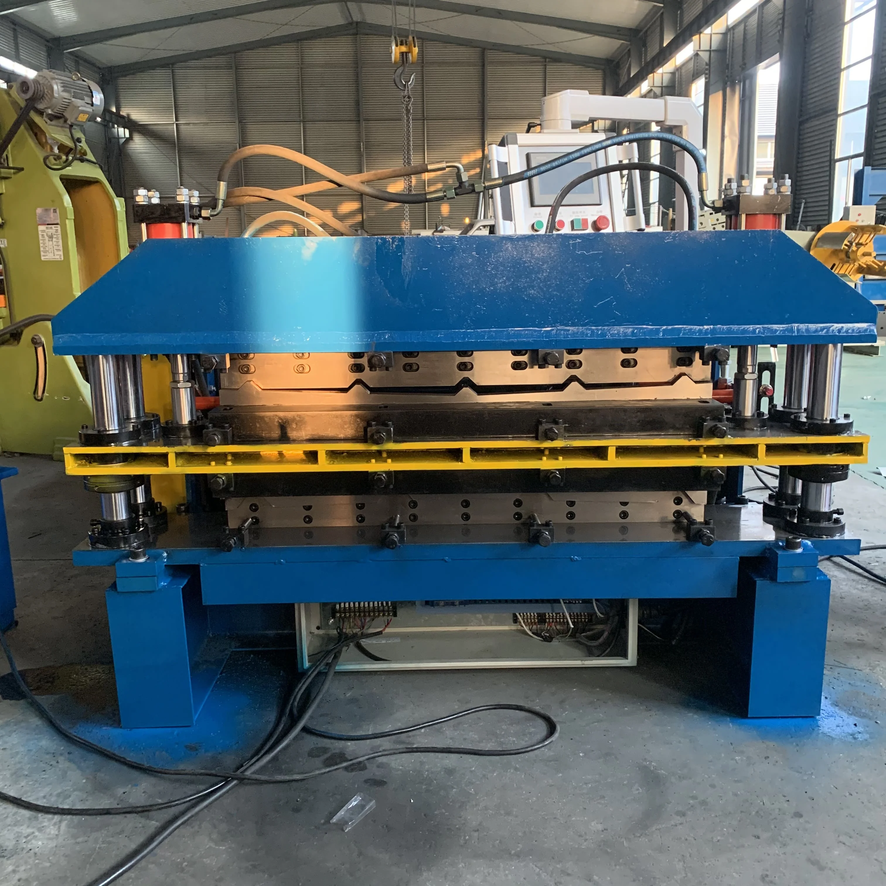 Ibr Roofing Tile Trapezoidal Roof Sheet Panel Building Material