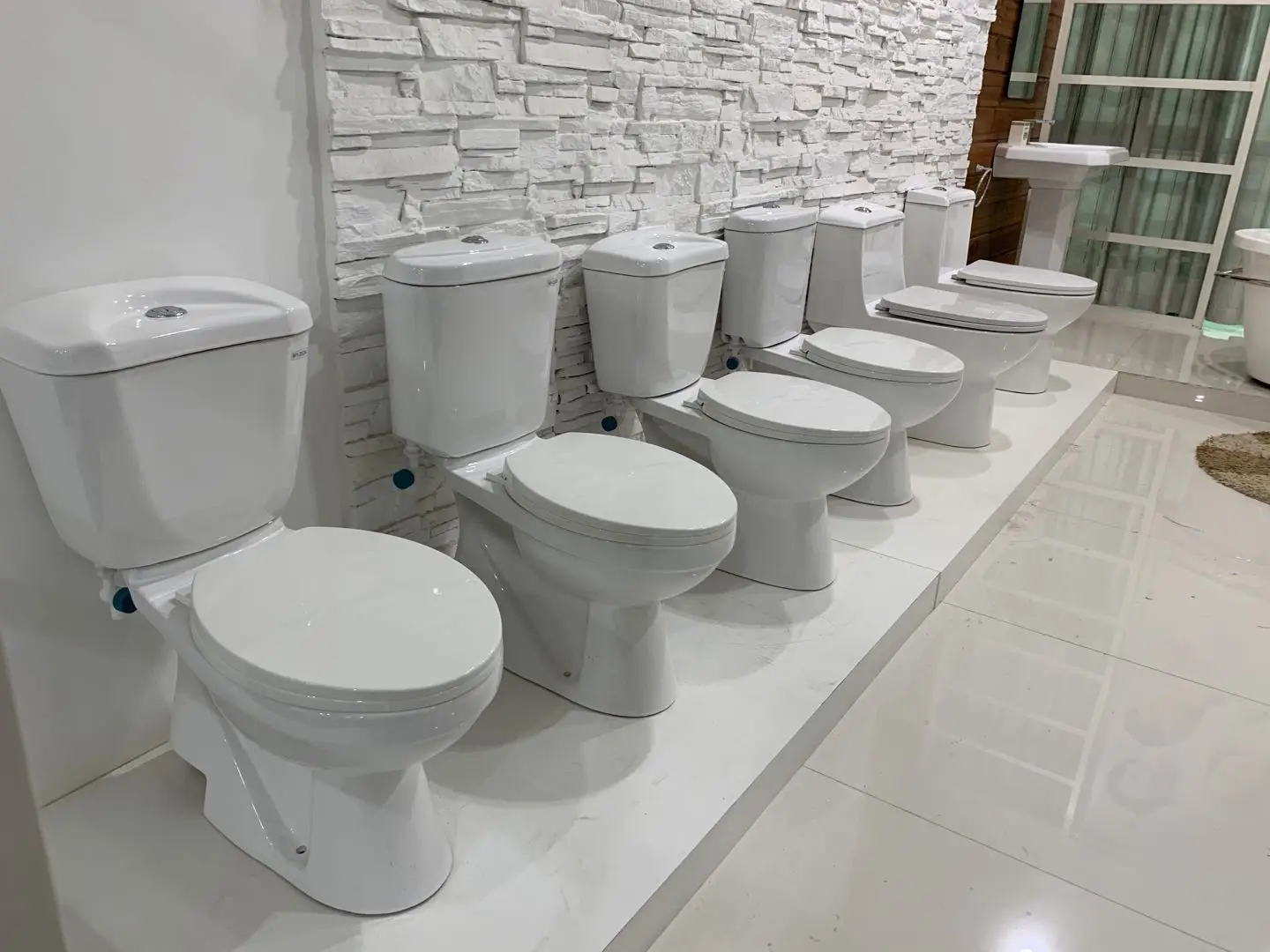 Empolo Modern Wall Hung Toilet Bidet Gloss White Ceramic Ptrap One