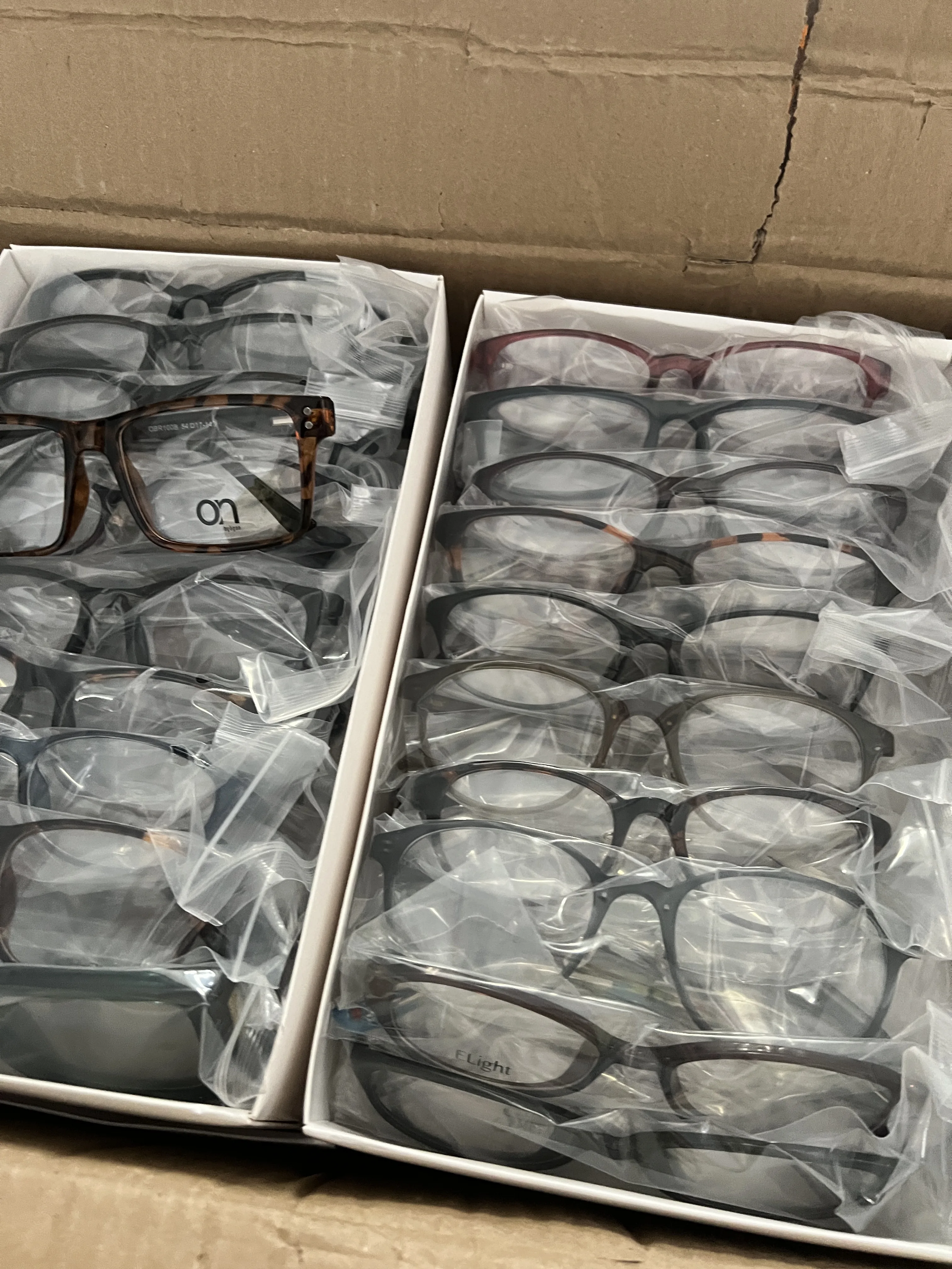 2023 New Stock Clearance Assorted Eyeglass Frames High Quality Tr Metal