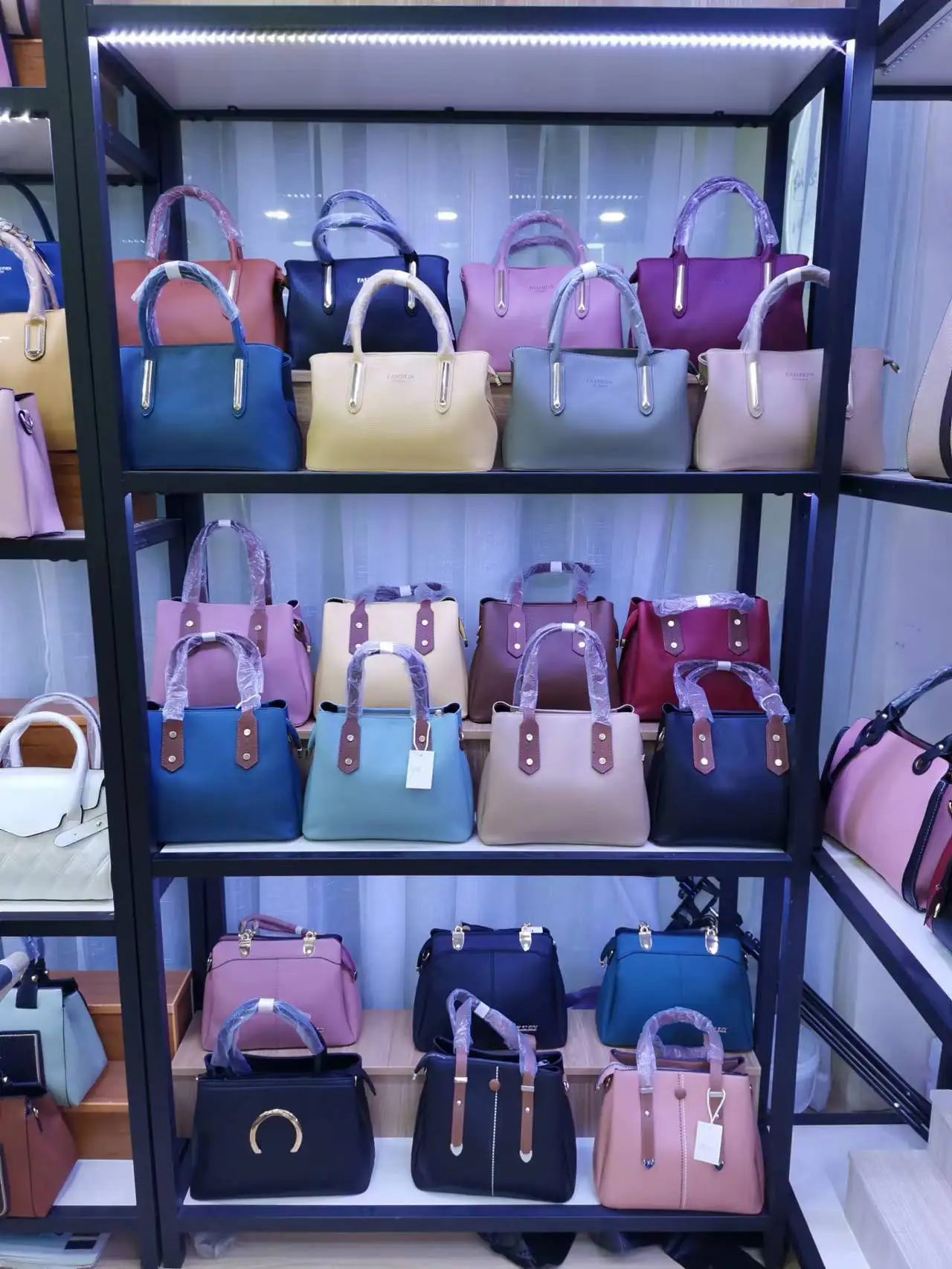 Branded Mix Ladies Bundle Used Leather Hand Bags Bales From Korea