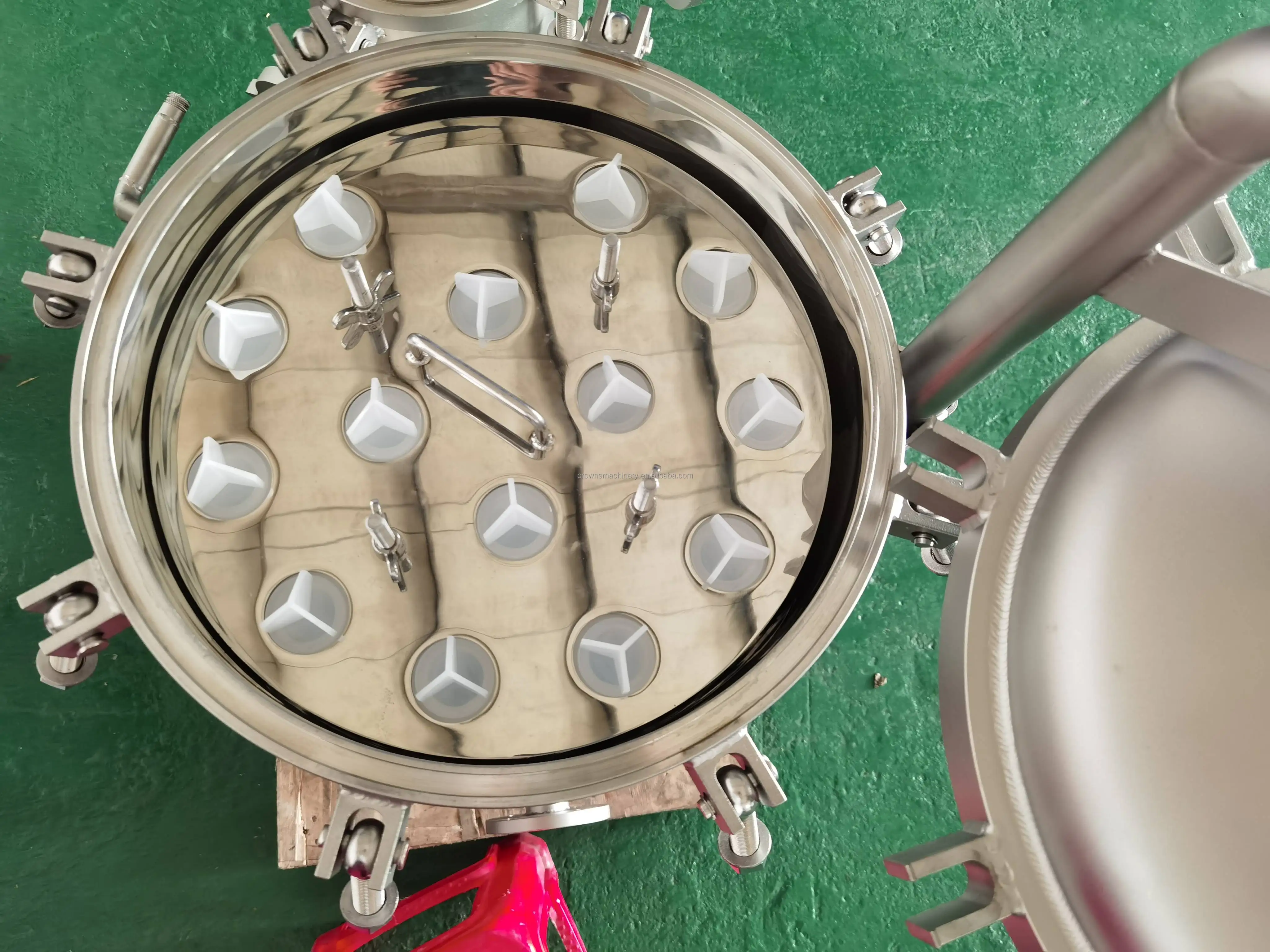 Stainless Steel Water Filter Housing High Pressure Filter Multi Cartridge Filter Housing