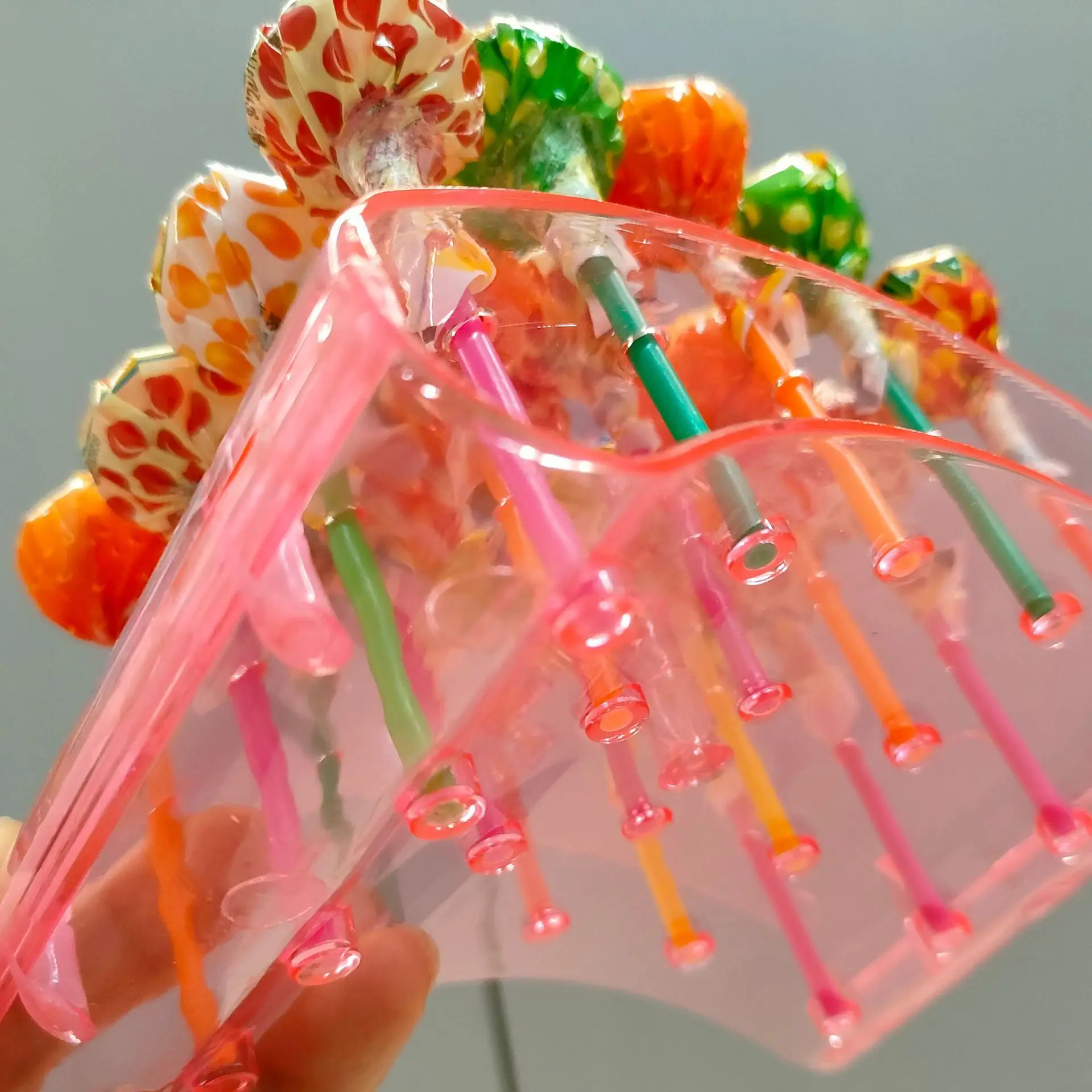 FF724 20 Hole Cake Dessert Candy Holder Chocolate Sticks Display Rack for  Weddings Birthday Party Acrylic Lollipop Display Stand, image size:1920x1920