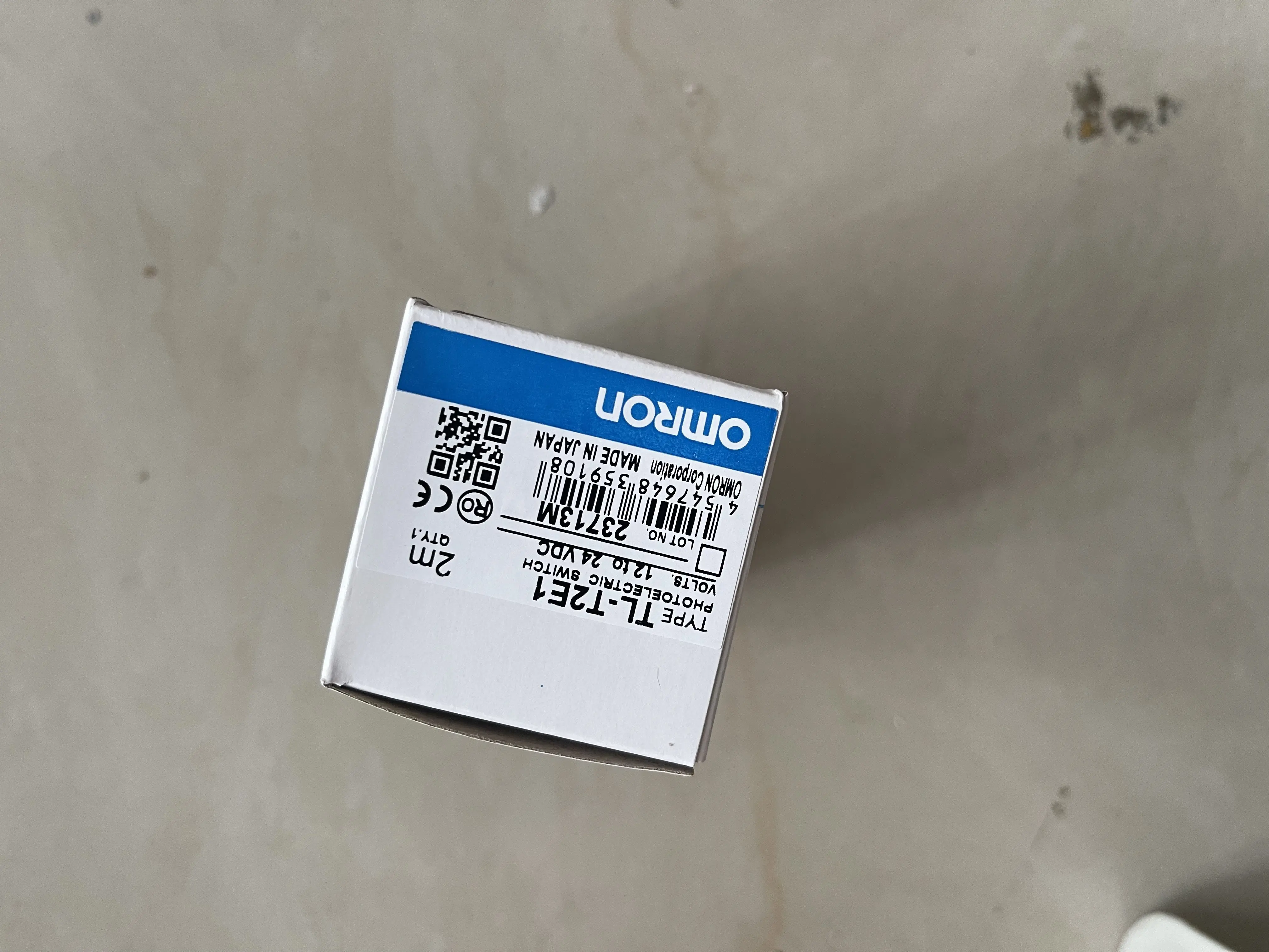 OMRON Proximity Sensor TL-T2E1 2m