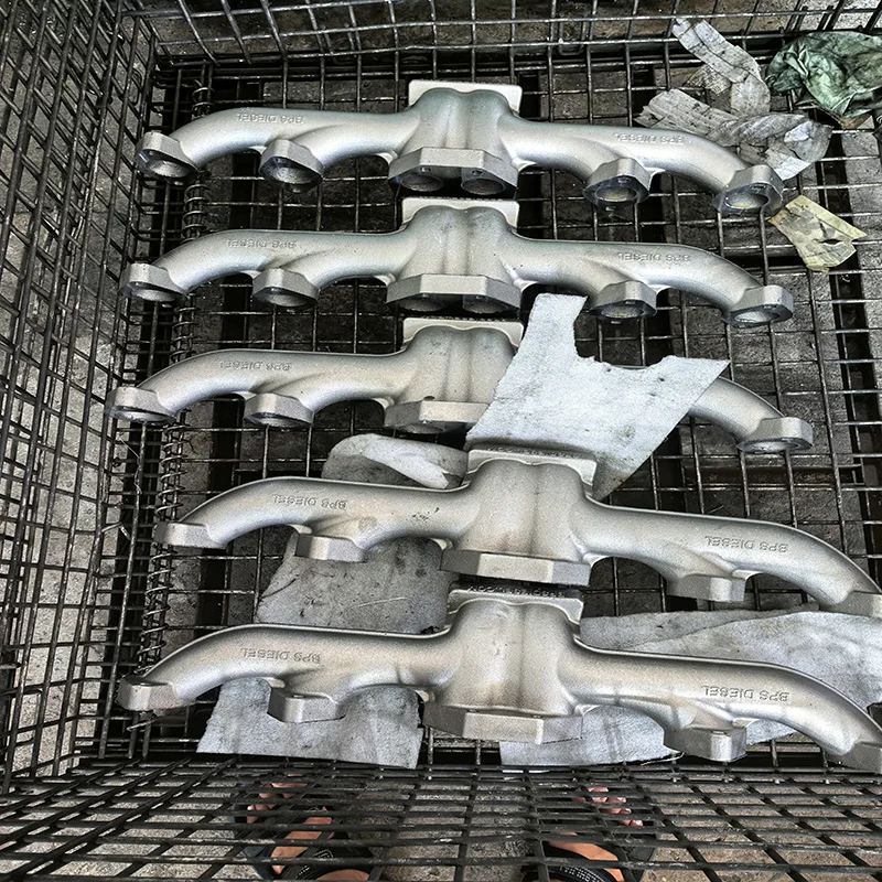 High Quality Standard Size Universal Turbo Manifold Casting Services for Universal Car Type 4BG1 6BG1 Exhaust Manifold factory