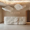 Bancone reception bianco 5