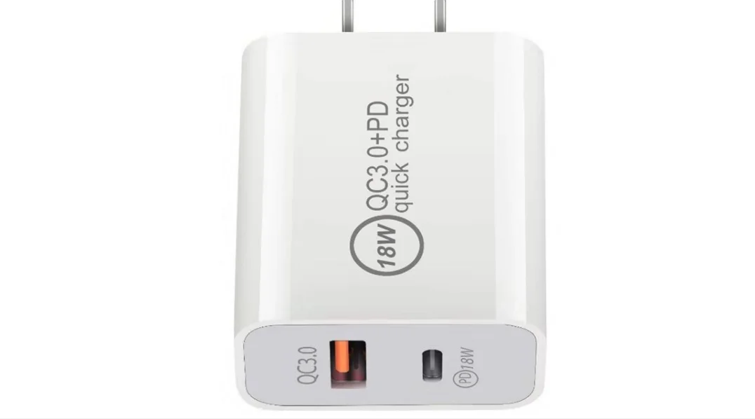 Pd18w charger QC 3.0 fast charging head 20W dual port qc3.0 + PD Anglo Australian fast charging charger