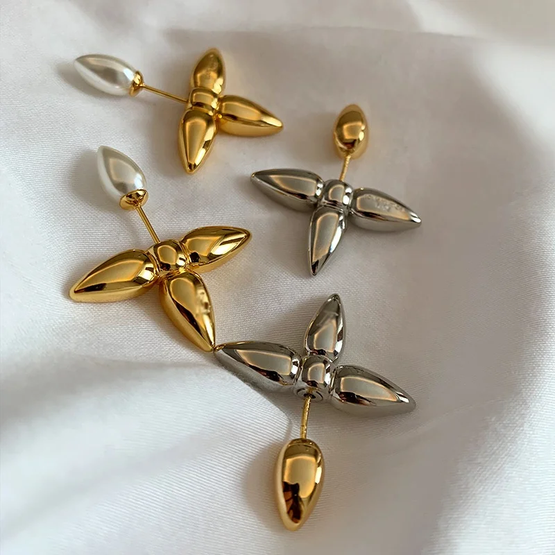 LOUIS VUITTON Louisette Stud Earrings Silver Gold
