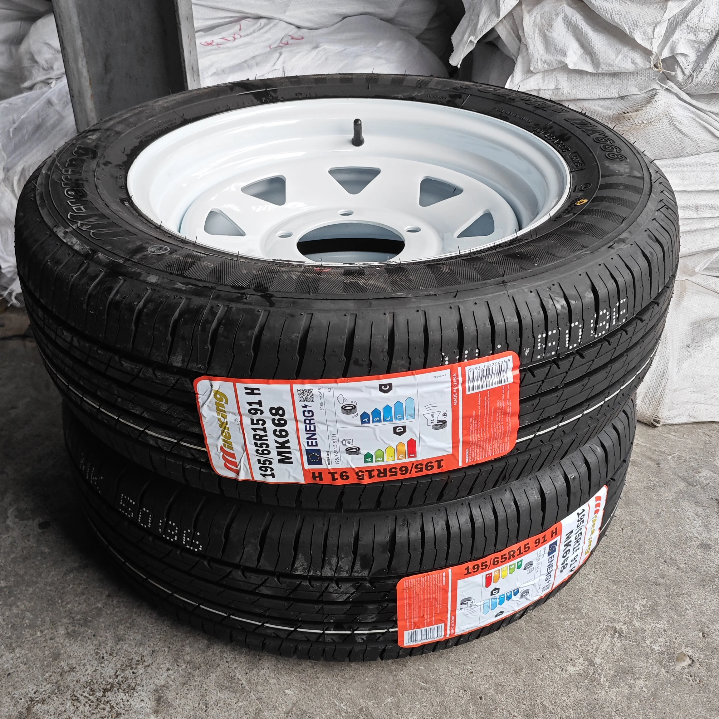 HAIDA MILEKING MK668 195/65R15 Taxi Tires - Quality Radial PCR